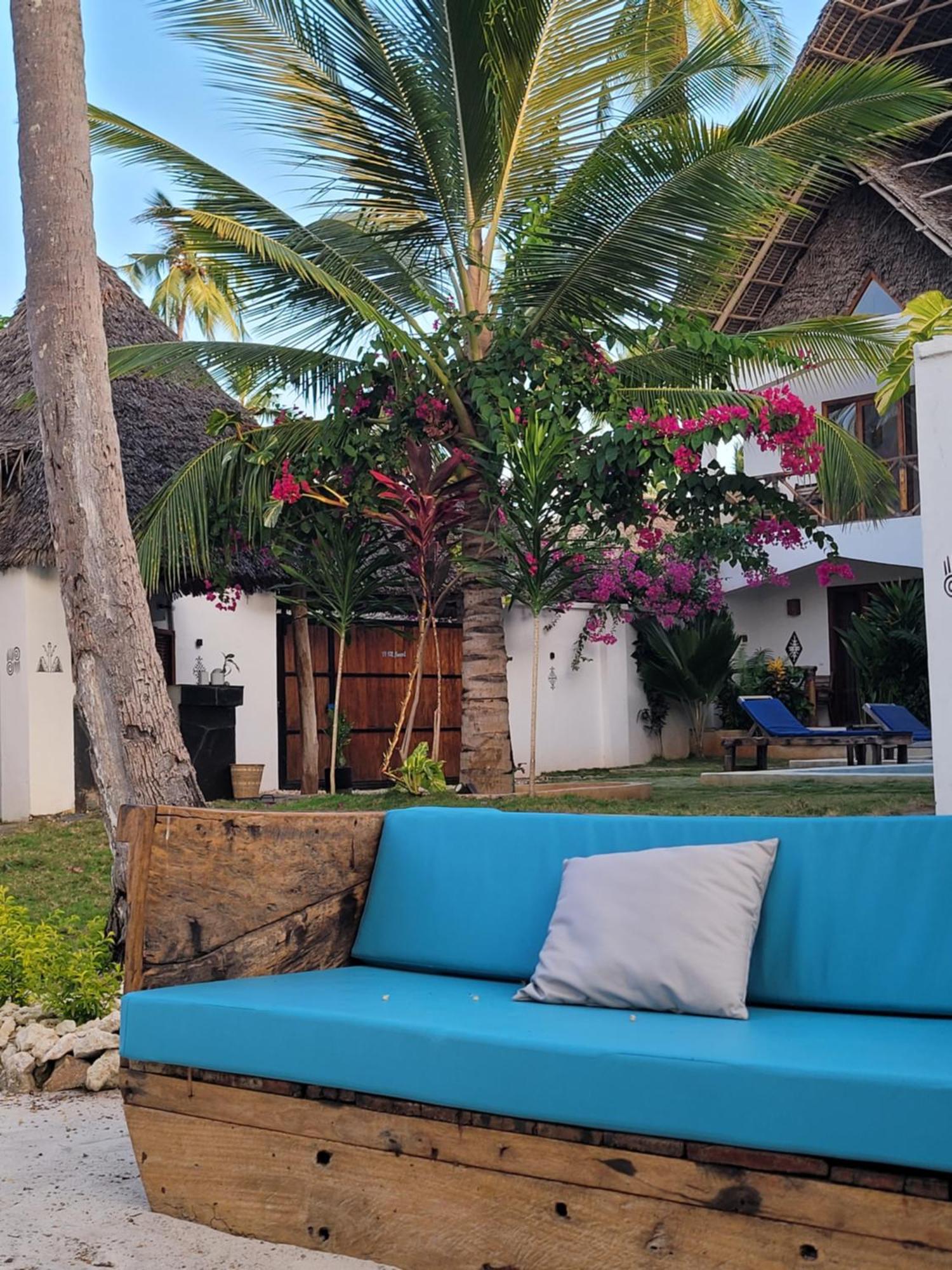 Mambo Cabana Pwani Mchangani Exterior photo